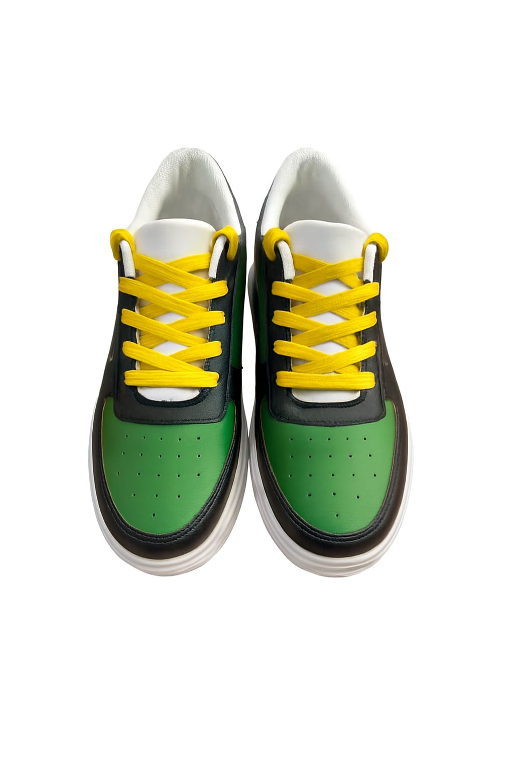 Trainers - Dominica